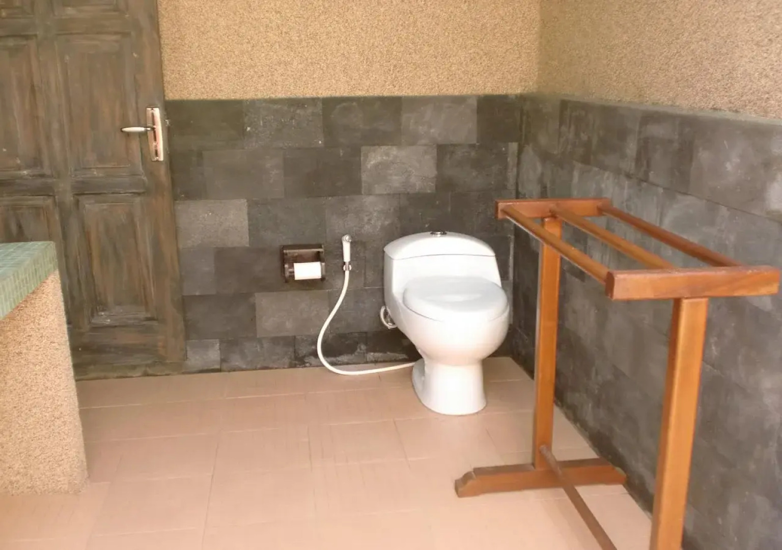 Mai Mondok Guest House