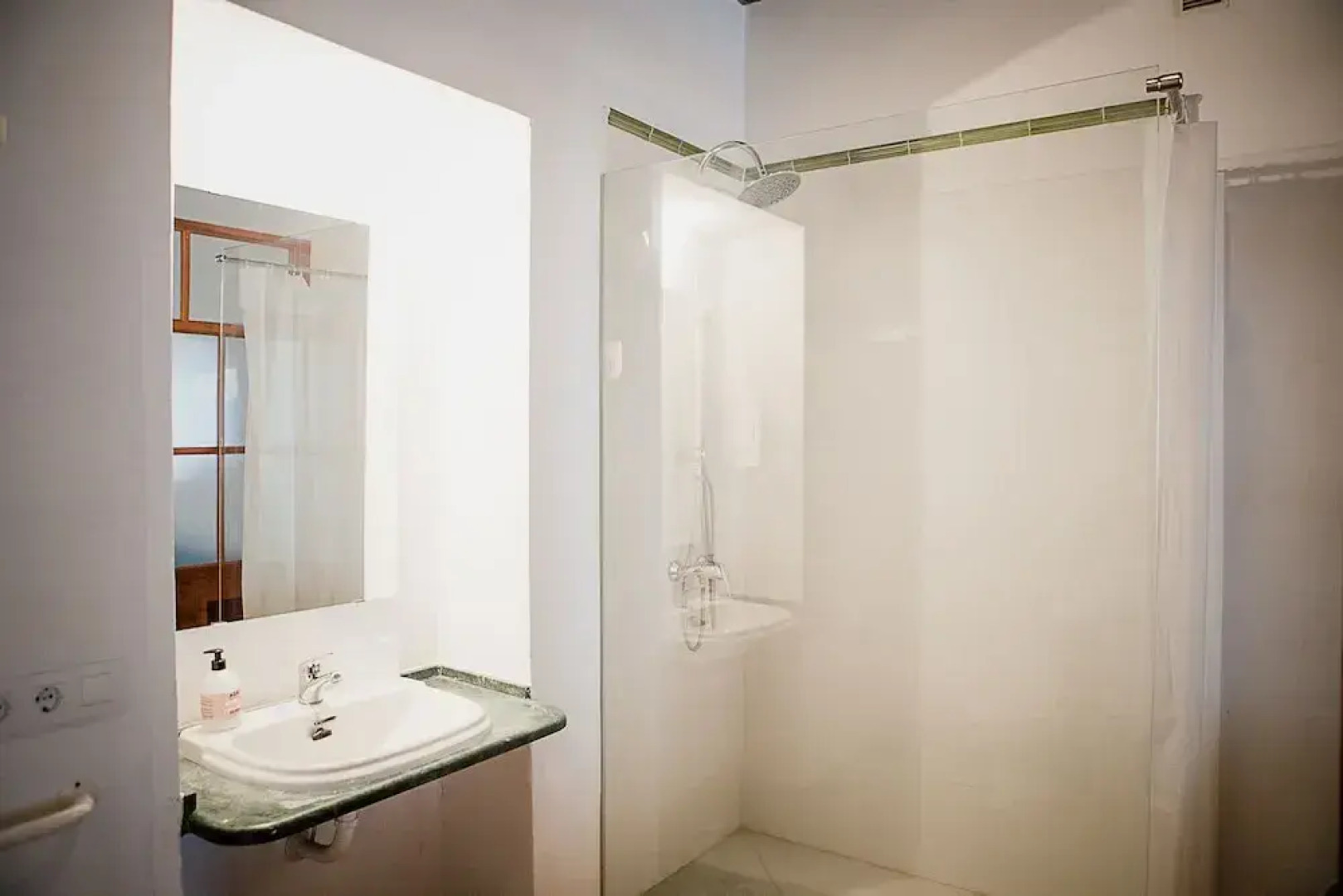 Hostel Café FRENTEABASTOS