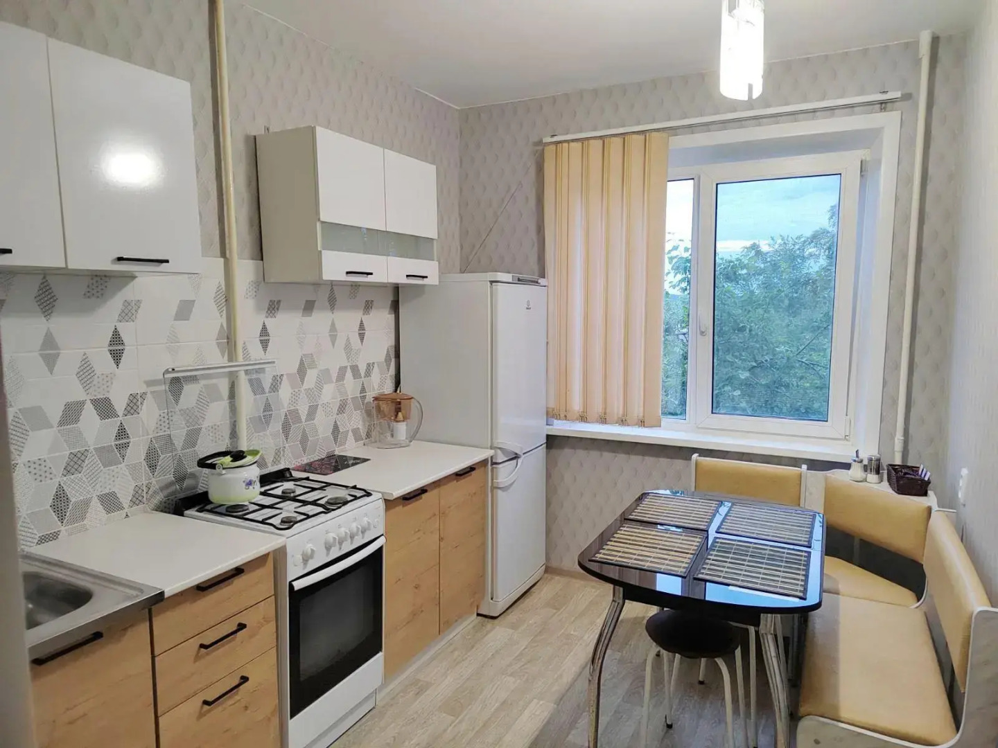 Барбарис на улице Пятилетки 103