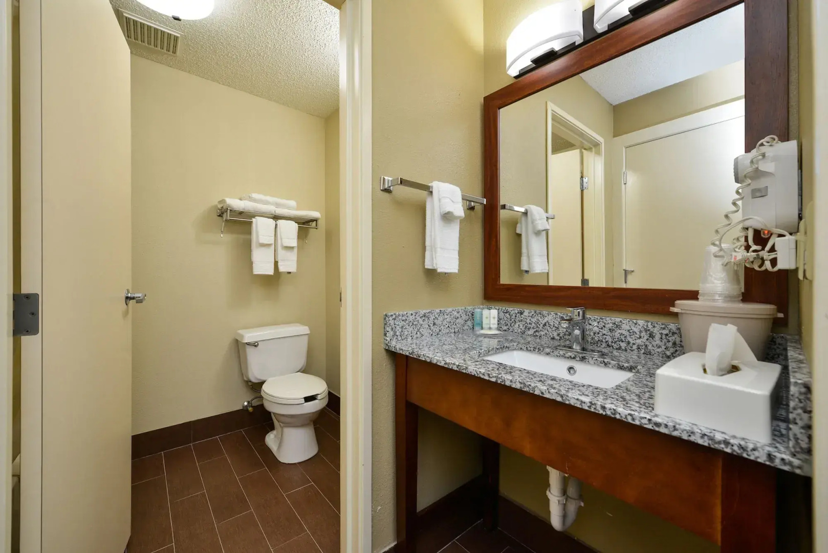 Comfort Inn & Suites Coralville - Iowa City near Iowa River Landing