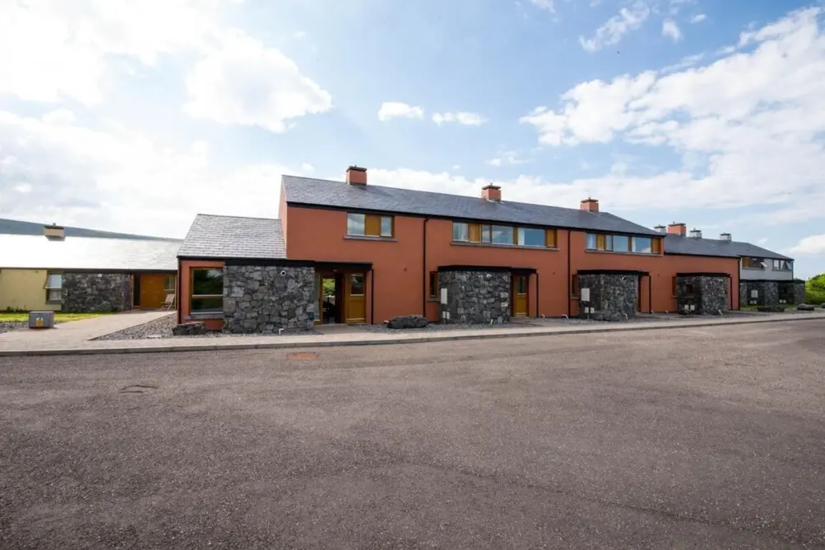 Burren Atlantic Hotel & Holiday Village