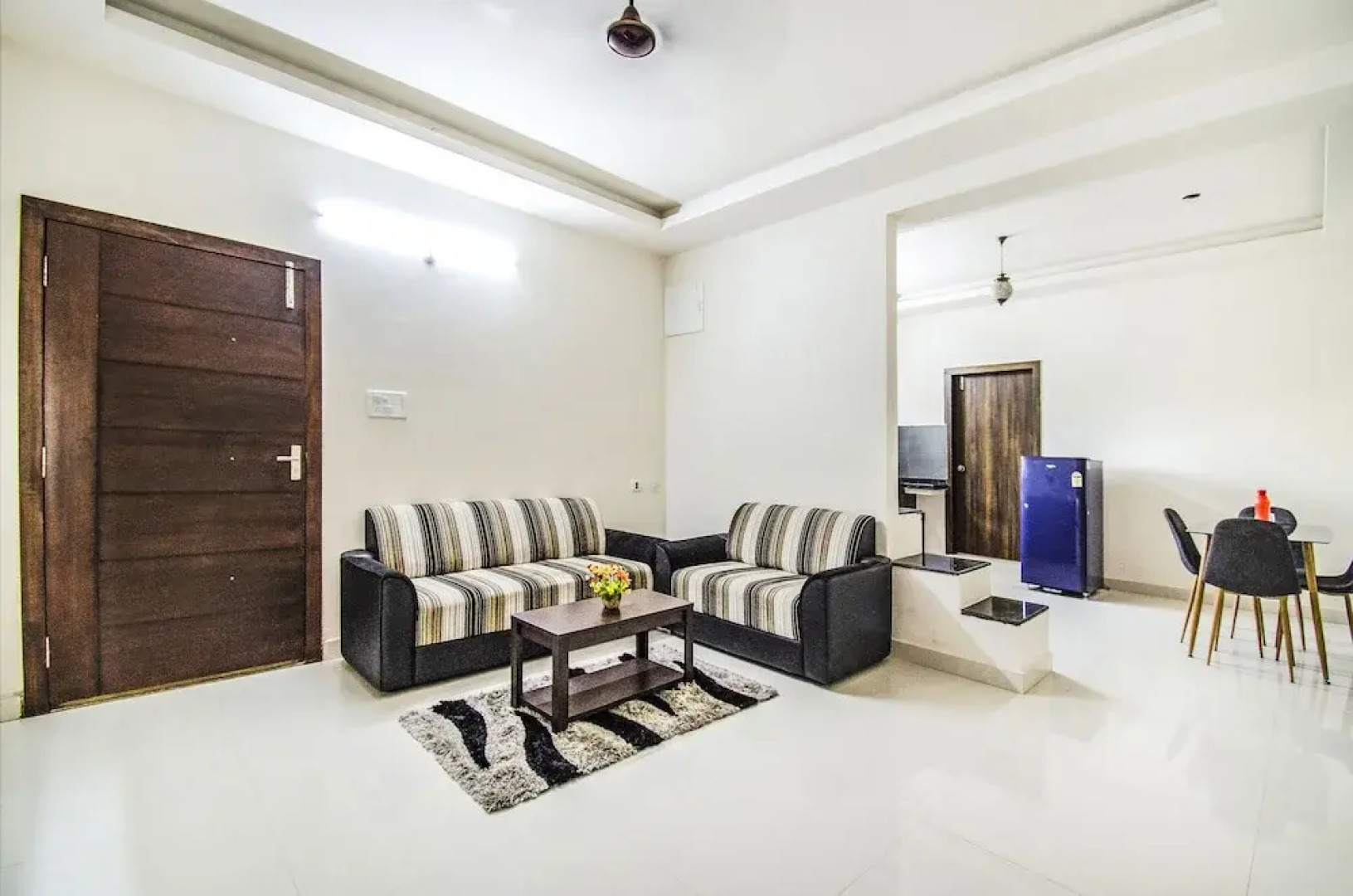 FabEscape Himadri Inn