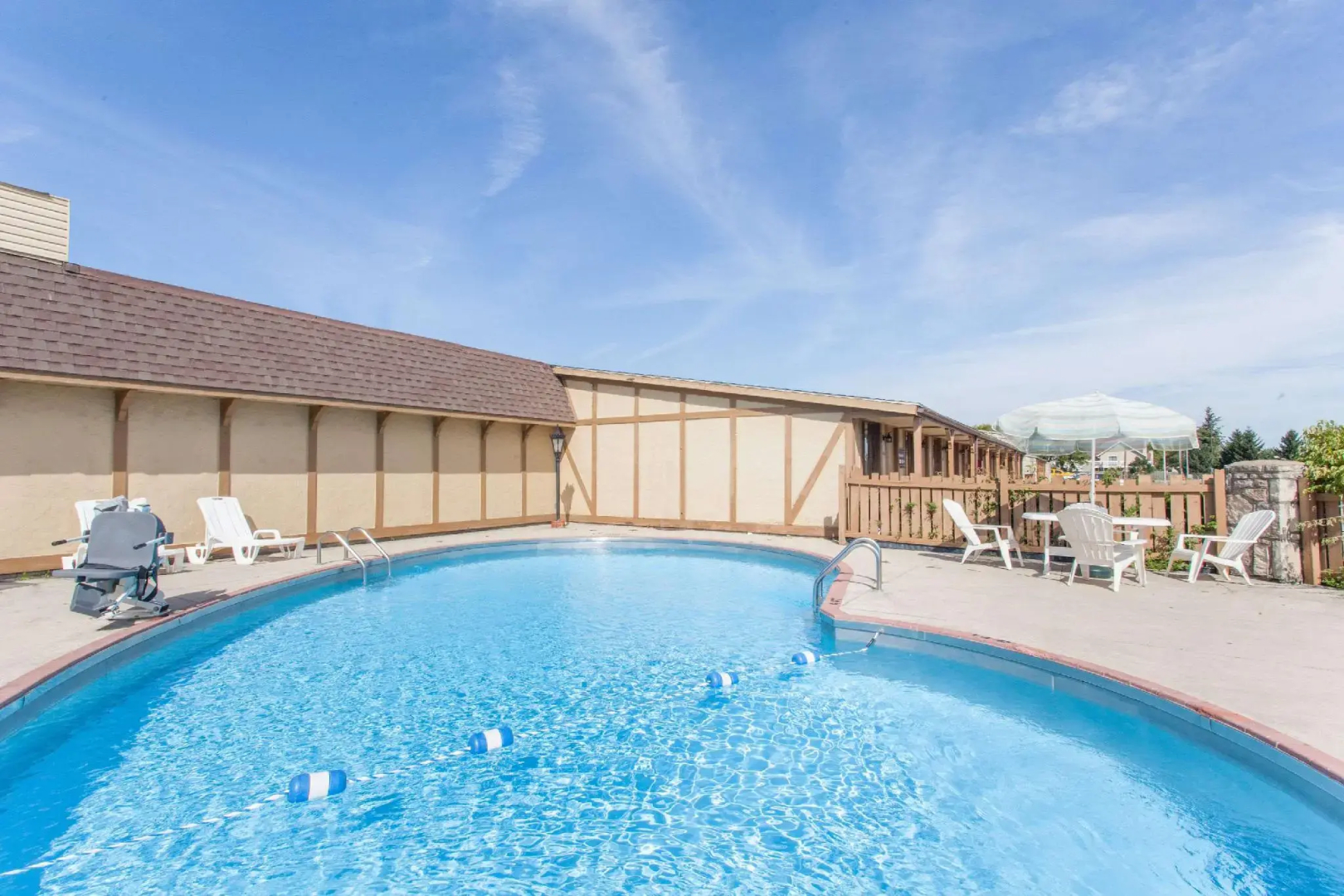 Knights Inn Toledo West