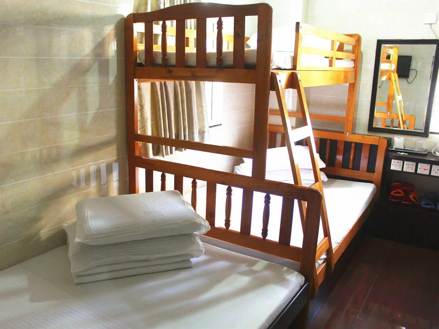 Yue Ka Hotel China HK