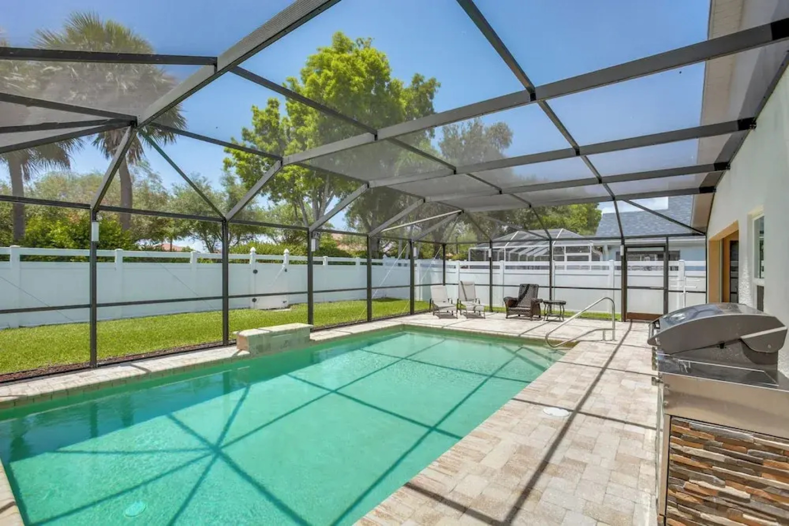 5 Mi to Fort Myers Beach: Home w/ Heated Pool!