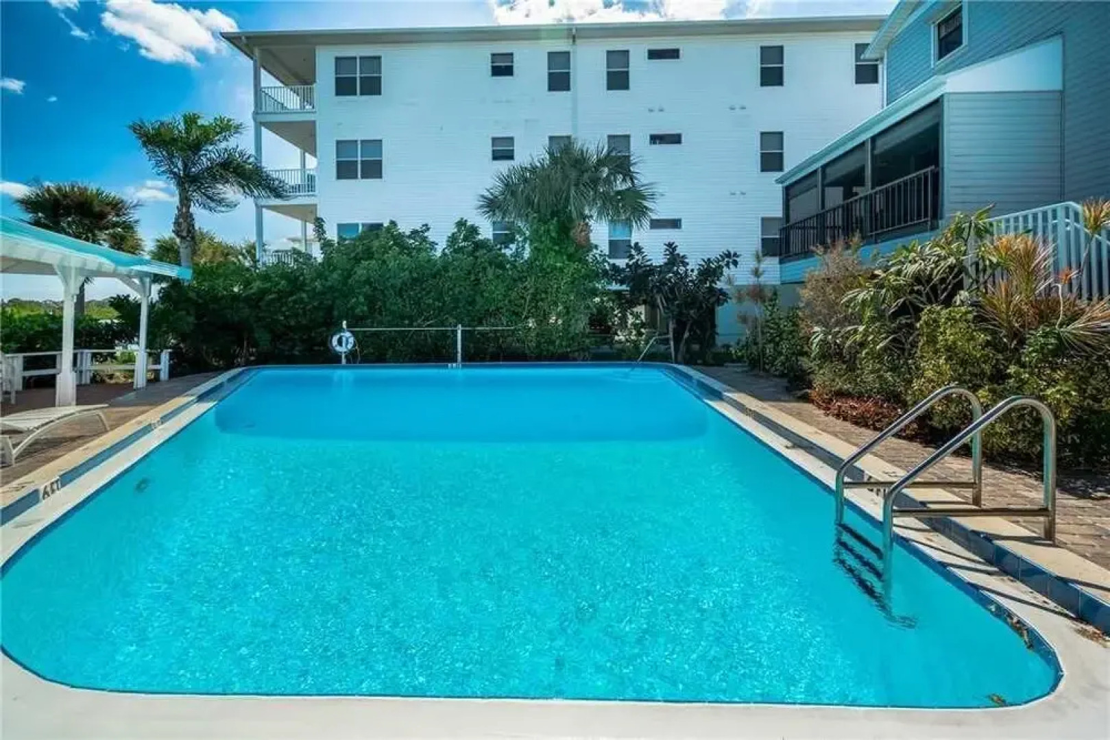 Seashell 19 - Two Bedroom Condo