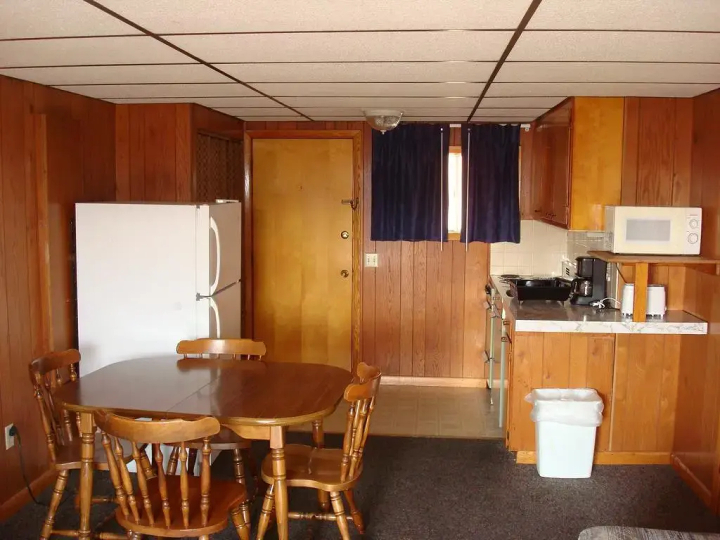 Country Villa Motel