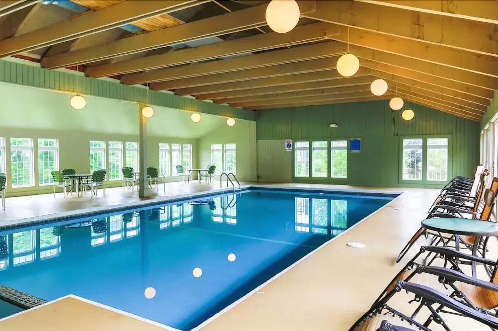 Travelodge by Wyndham Lincoln Near White Mountain