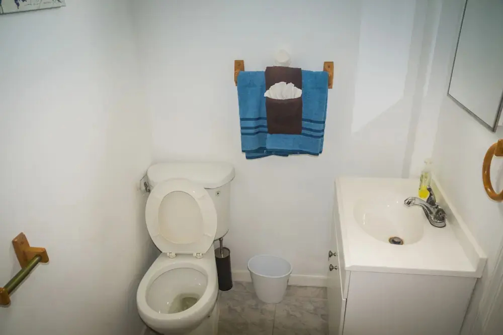 Francein's One Bedroom Suite