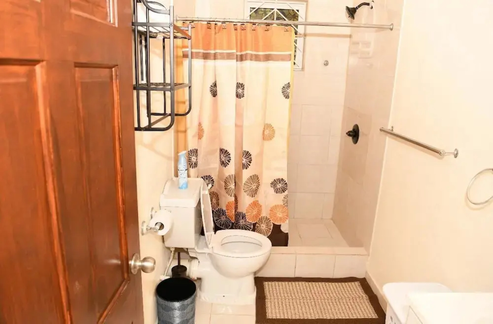 Lux Spacious 3BR Apartment