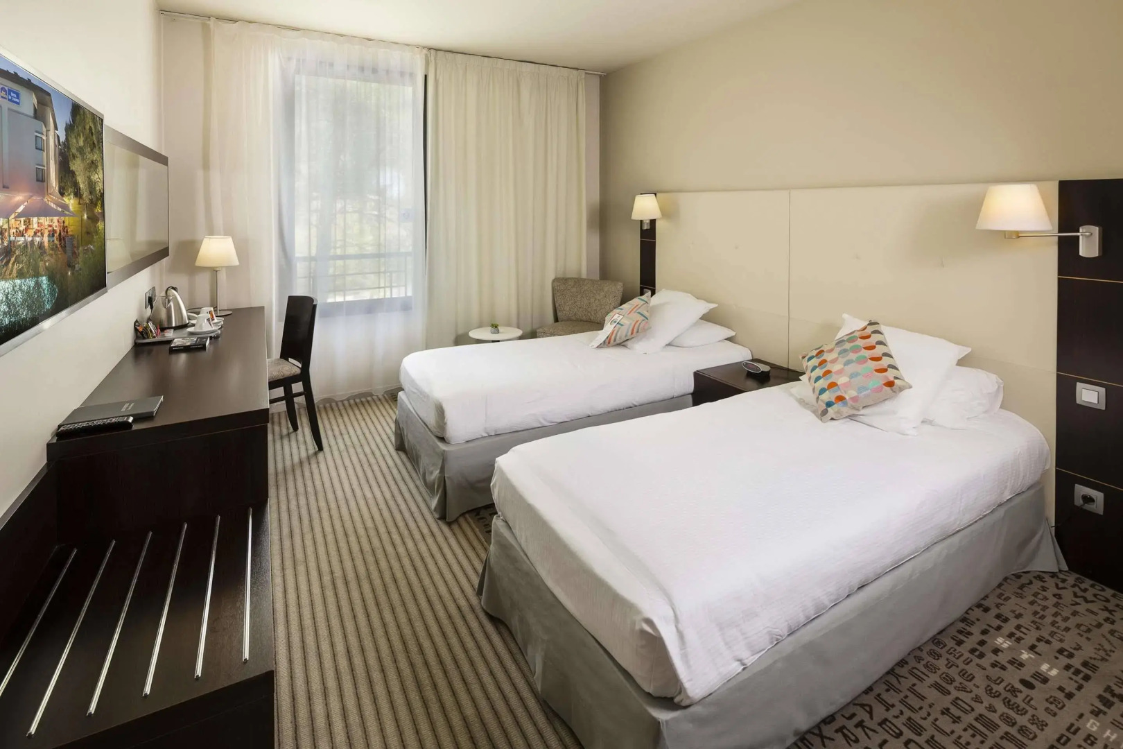 Mercure Aix-en-Provence La Duranne Gare TGV