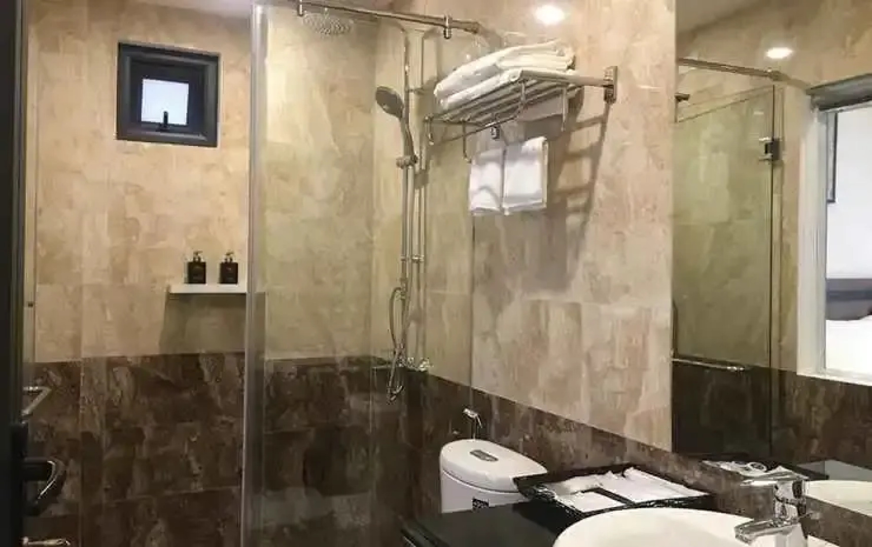 Trang An Flower Hotel