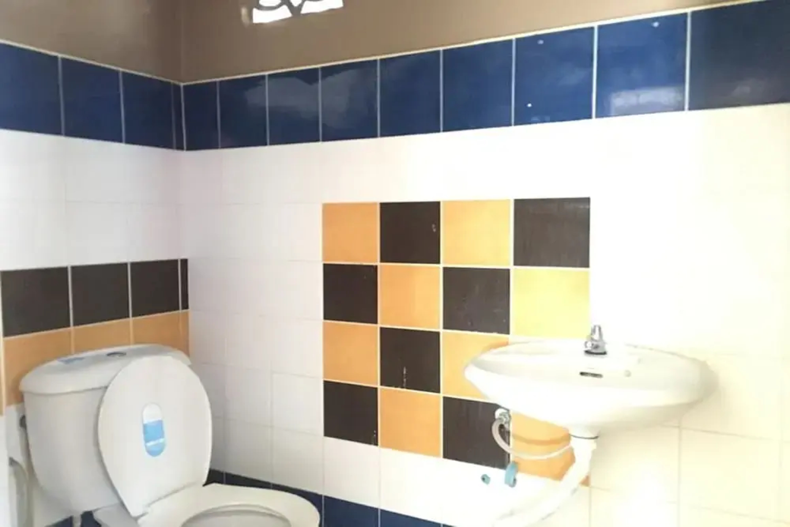 Sea Sun Moon Hostel