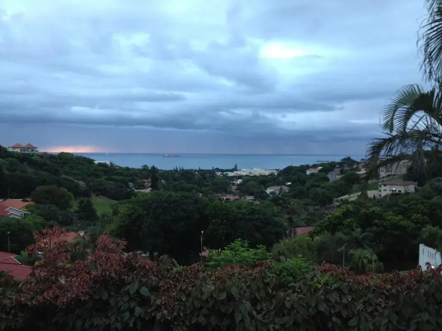 Seaview Manor Exquisite Bed & Breakfast