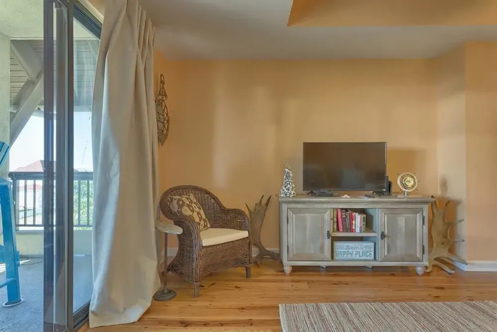 Club at Mexico Beach 2M Happy Place