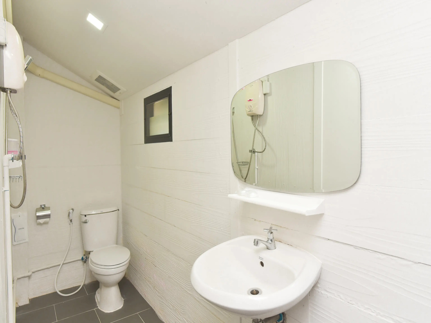 Nana River Kaeng Krachan