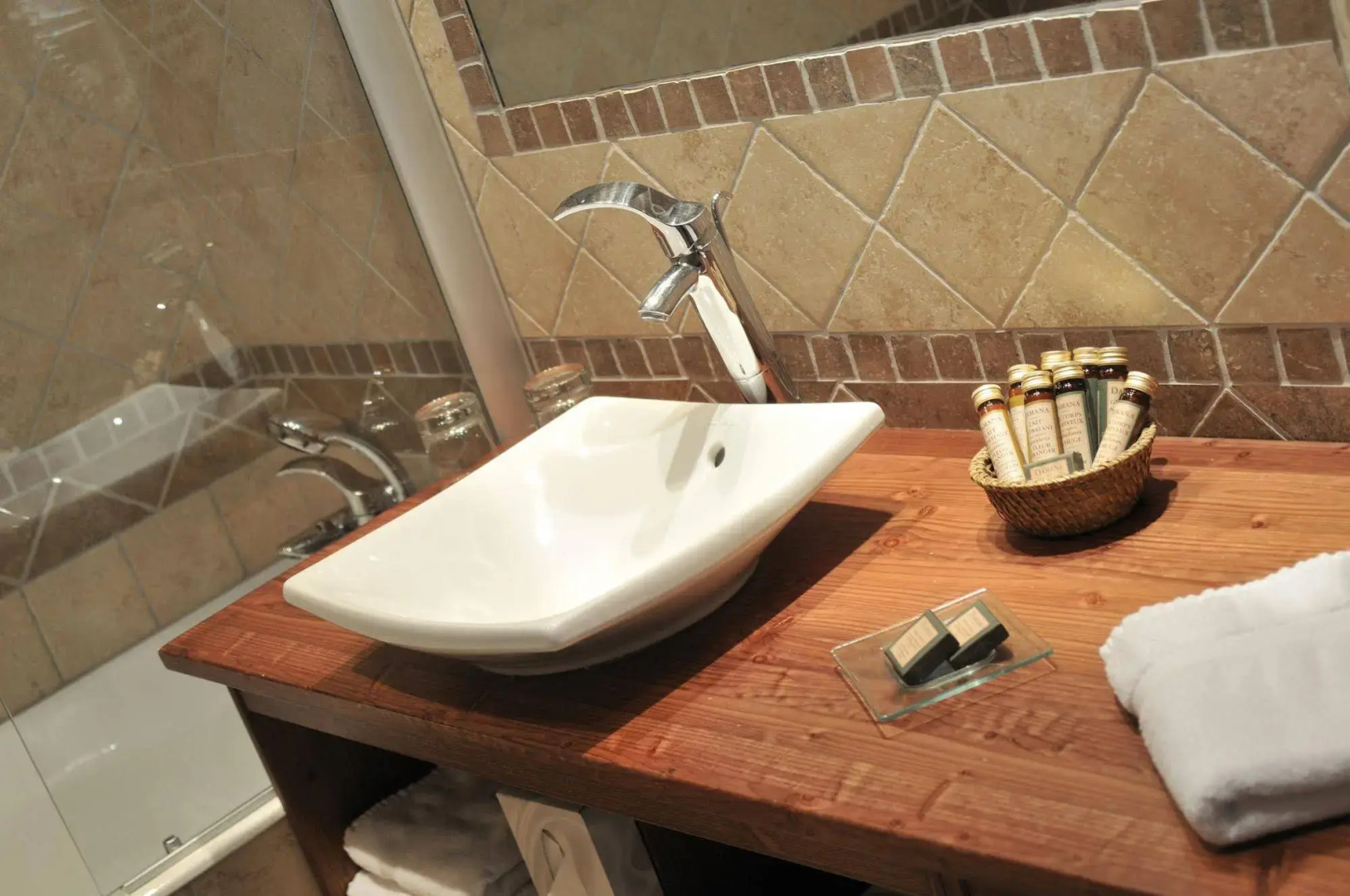 Hôtel Le Carlina by Les Etincelles