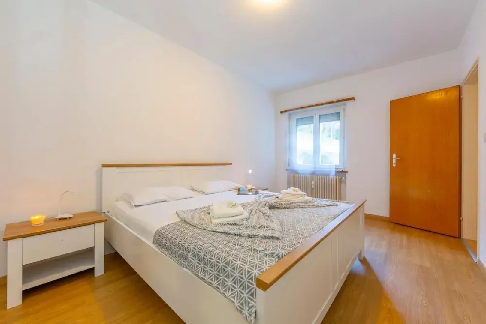 Garden On The Lake in Gambarogno Vira