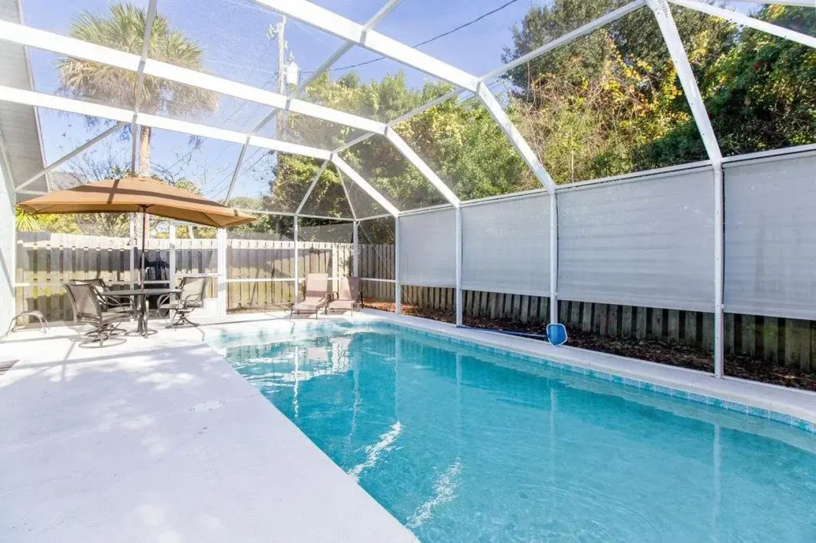 Avery's Beach Bungalow