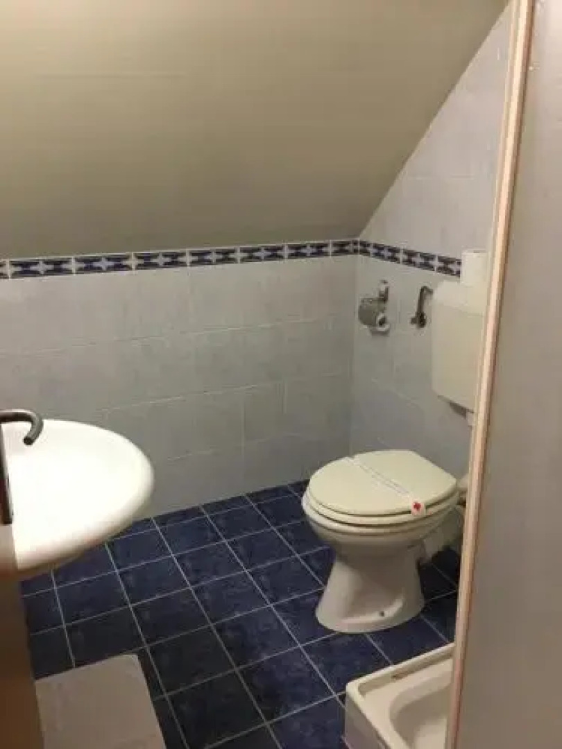 Hostel Delalut