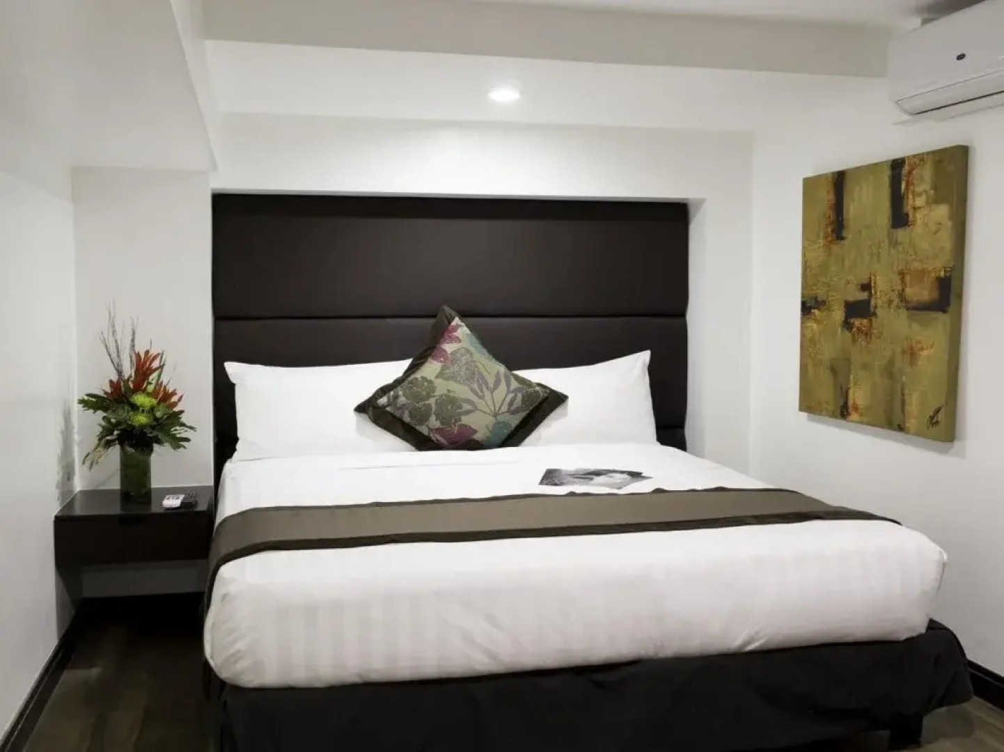 F1 Suites at Fort Palm Spring