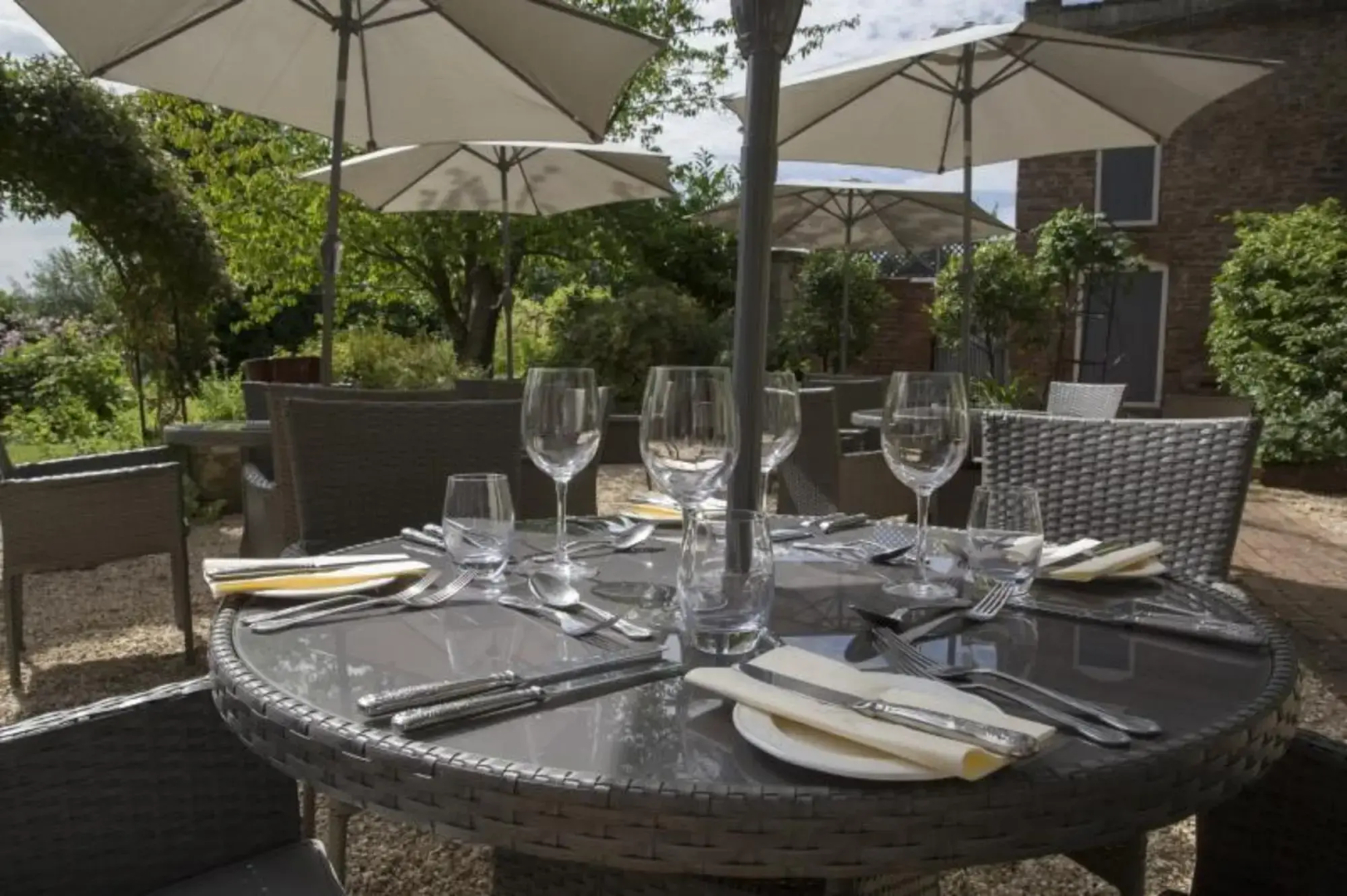 Glewstone Court Country House Hotel