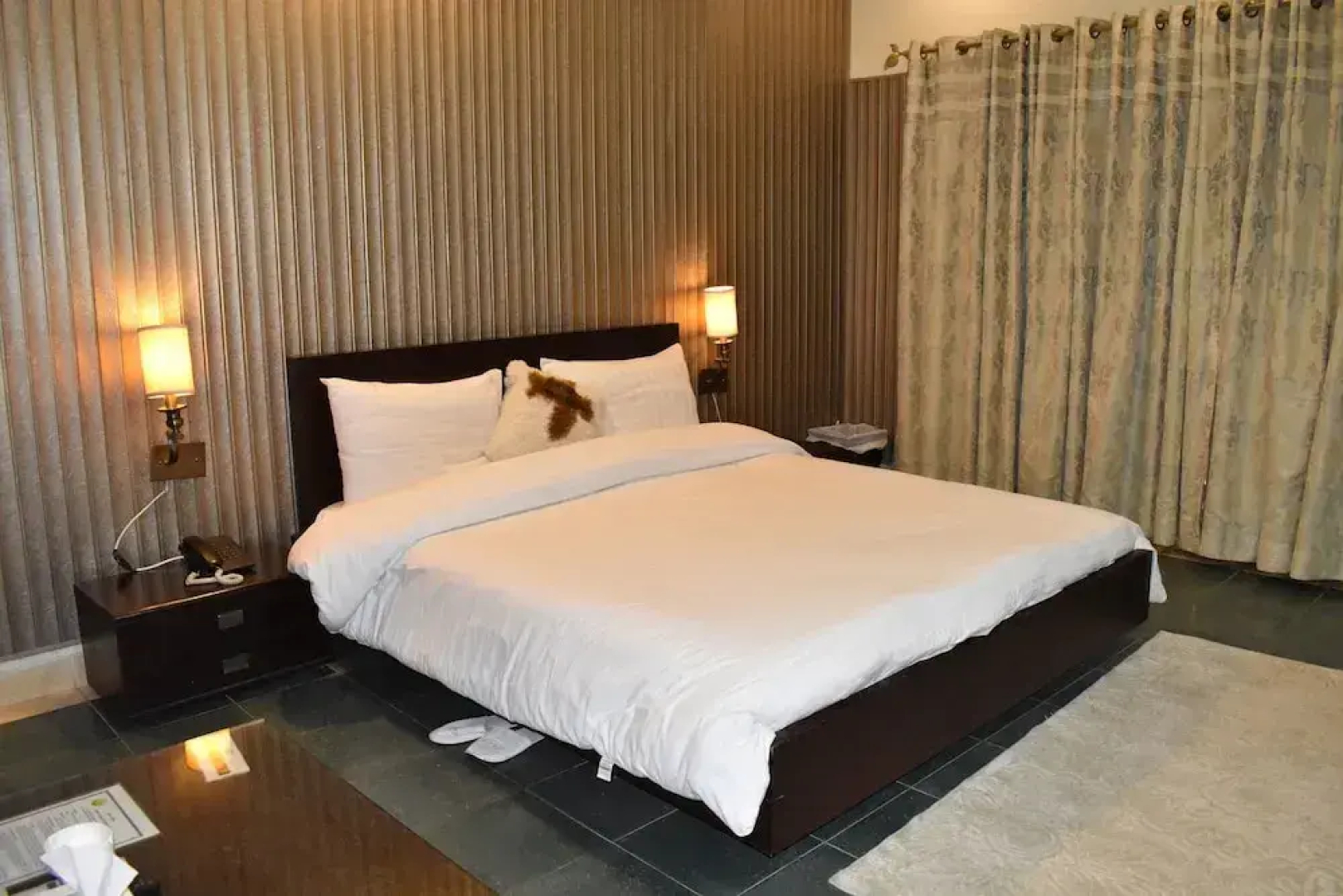 Safari Club 2 Bahria Town
