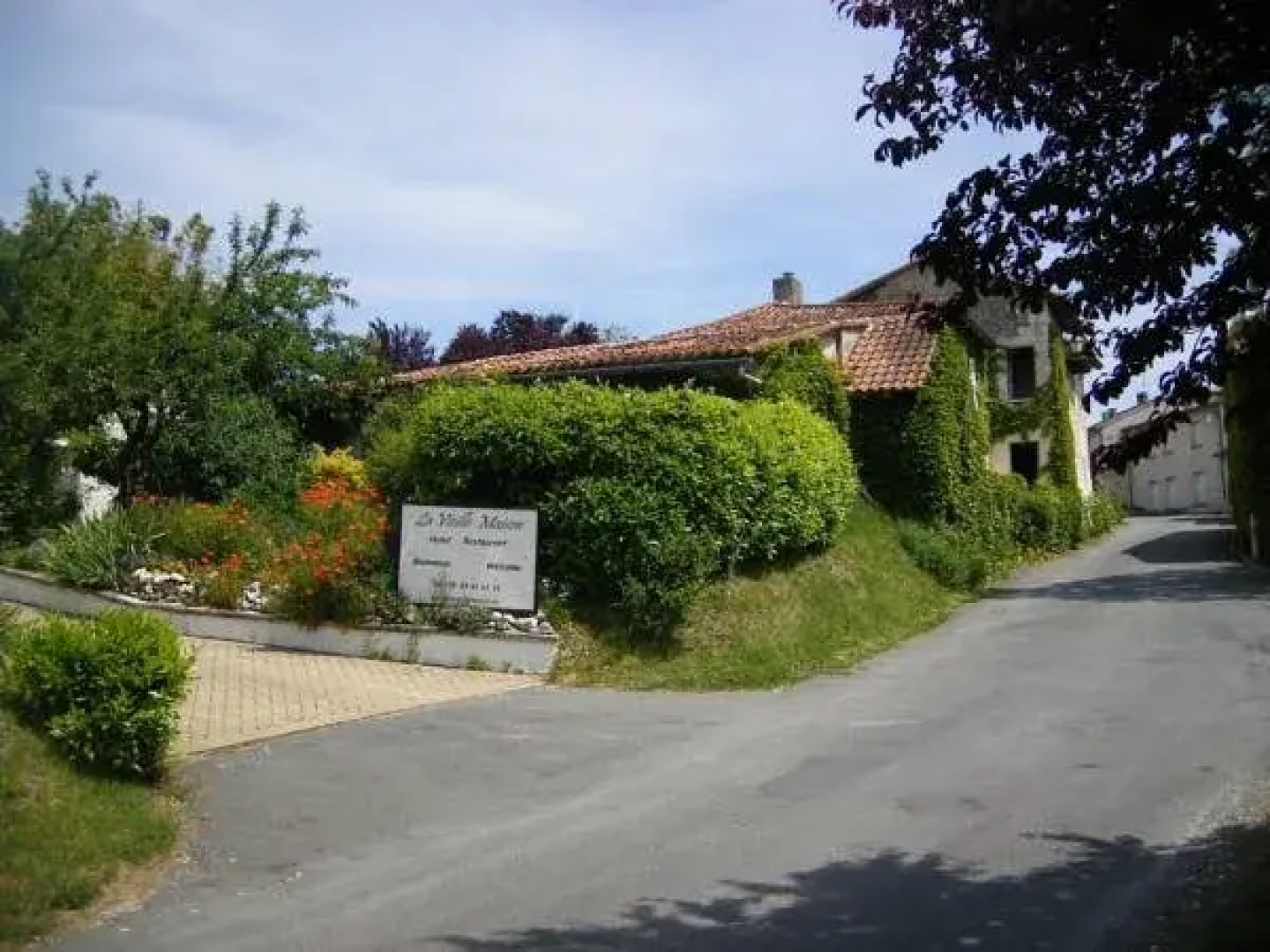 Hotel La Vieille Maison