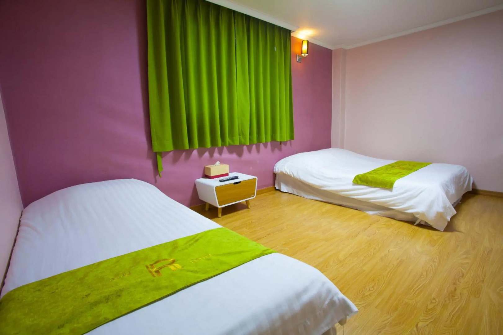 Jeju R Hotel & Guest House - Hostel