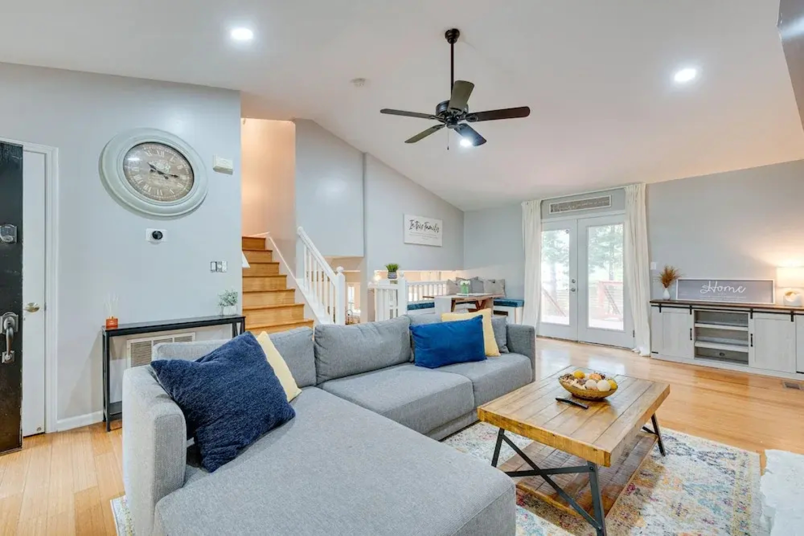 Smyrna Home w/ Deck & Patio: 17 Mi to Downtown ATL