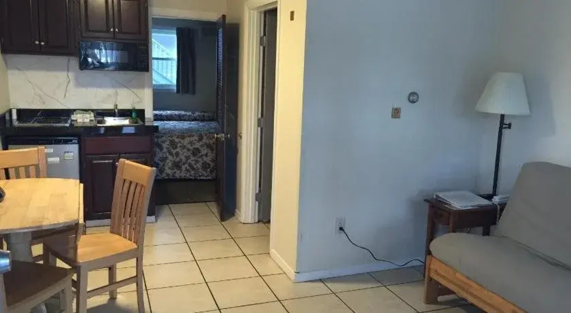 Sea Cliff House Motel