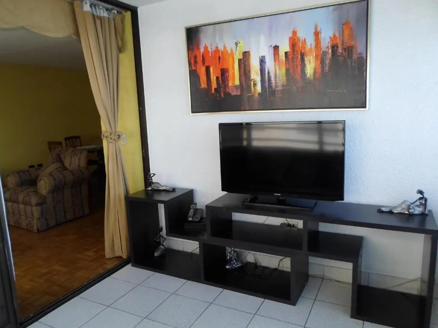 Departamento Amoblado Av. Grecia