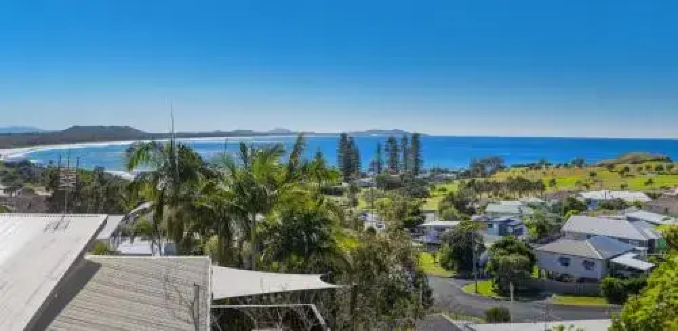 Whitecaps, 26 East Street