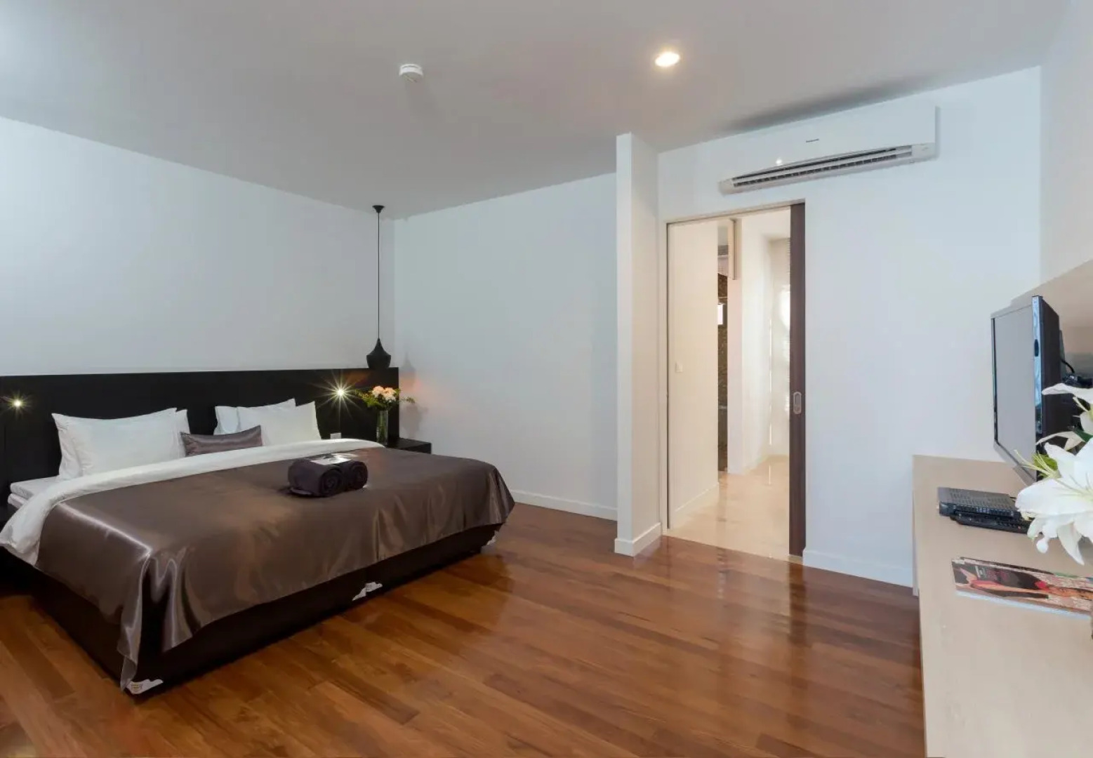 X10 Seaview Suites Panwa Beach