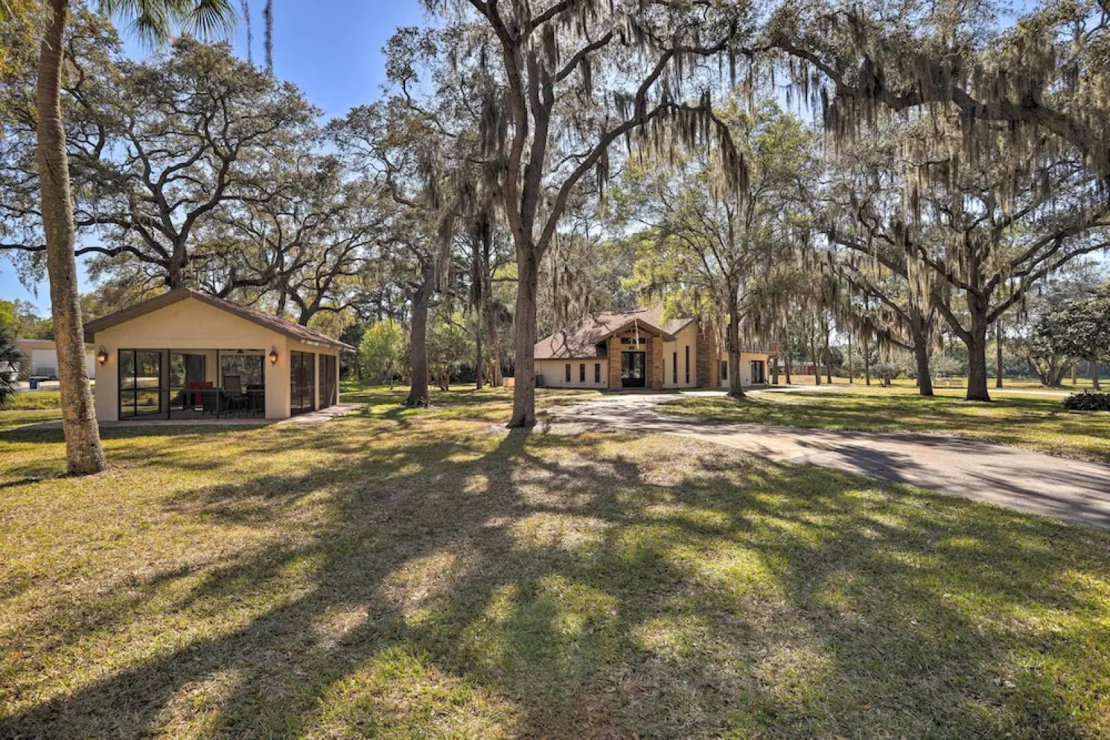 The Peacock Farm Largo Home + Outdoor Oasis!