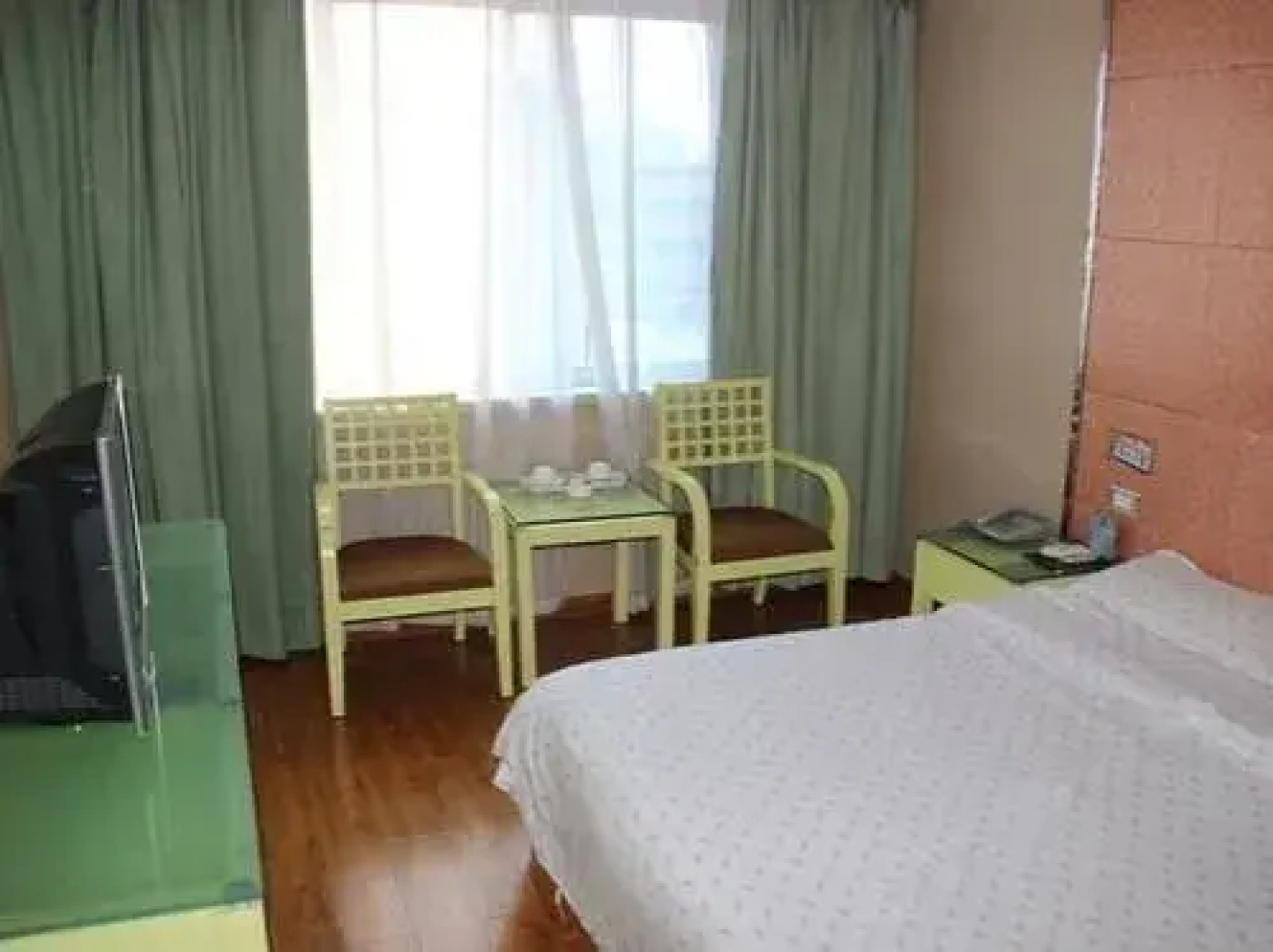 New Day Hotel