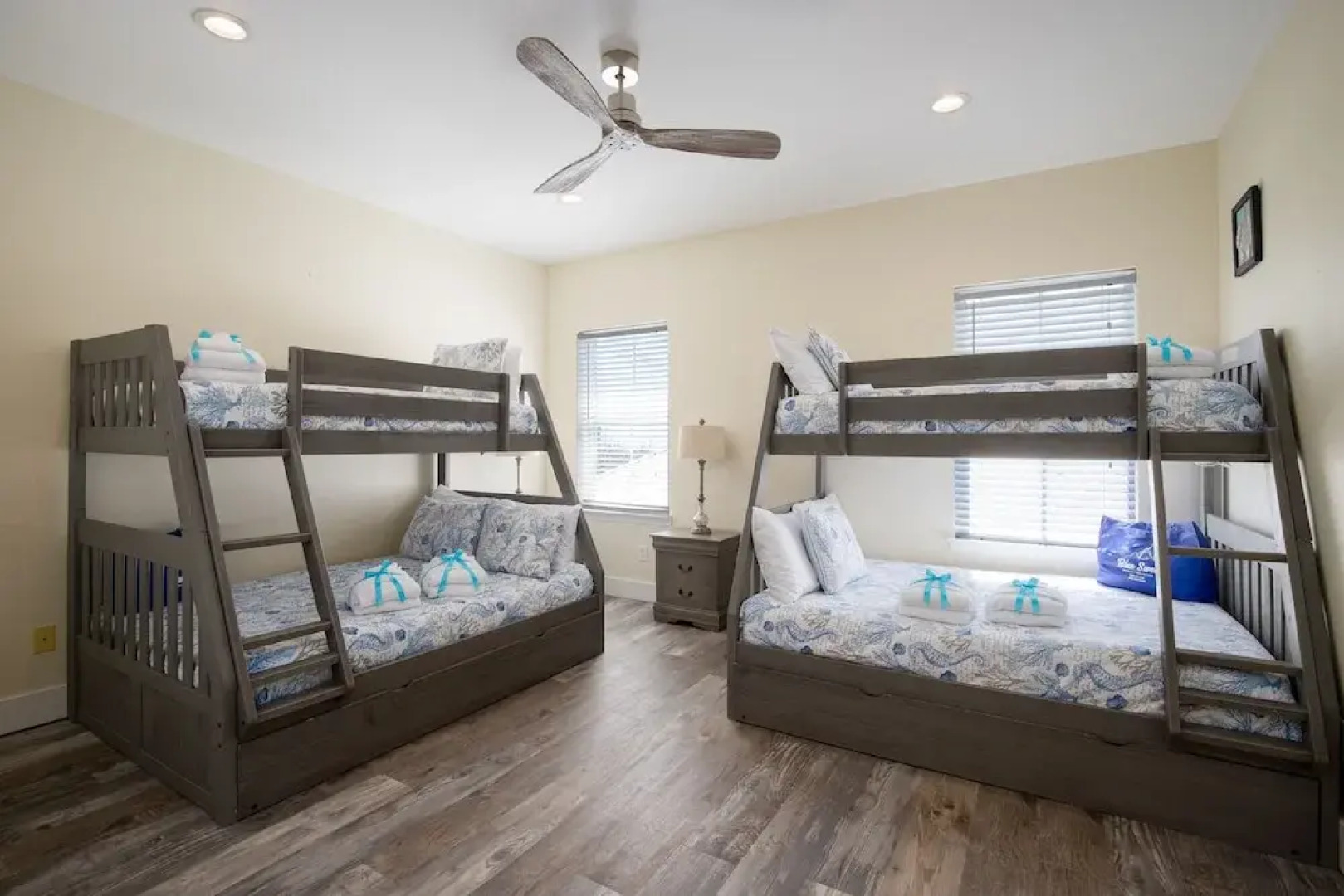 621 Lyndell Ln Unit B Aqua House