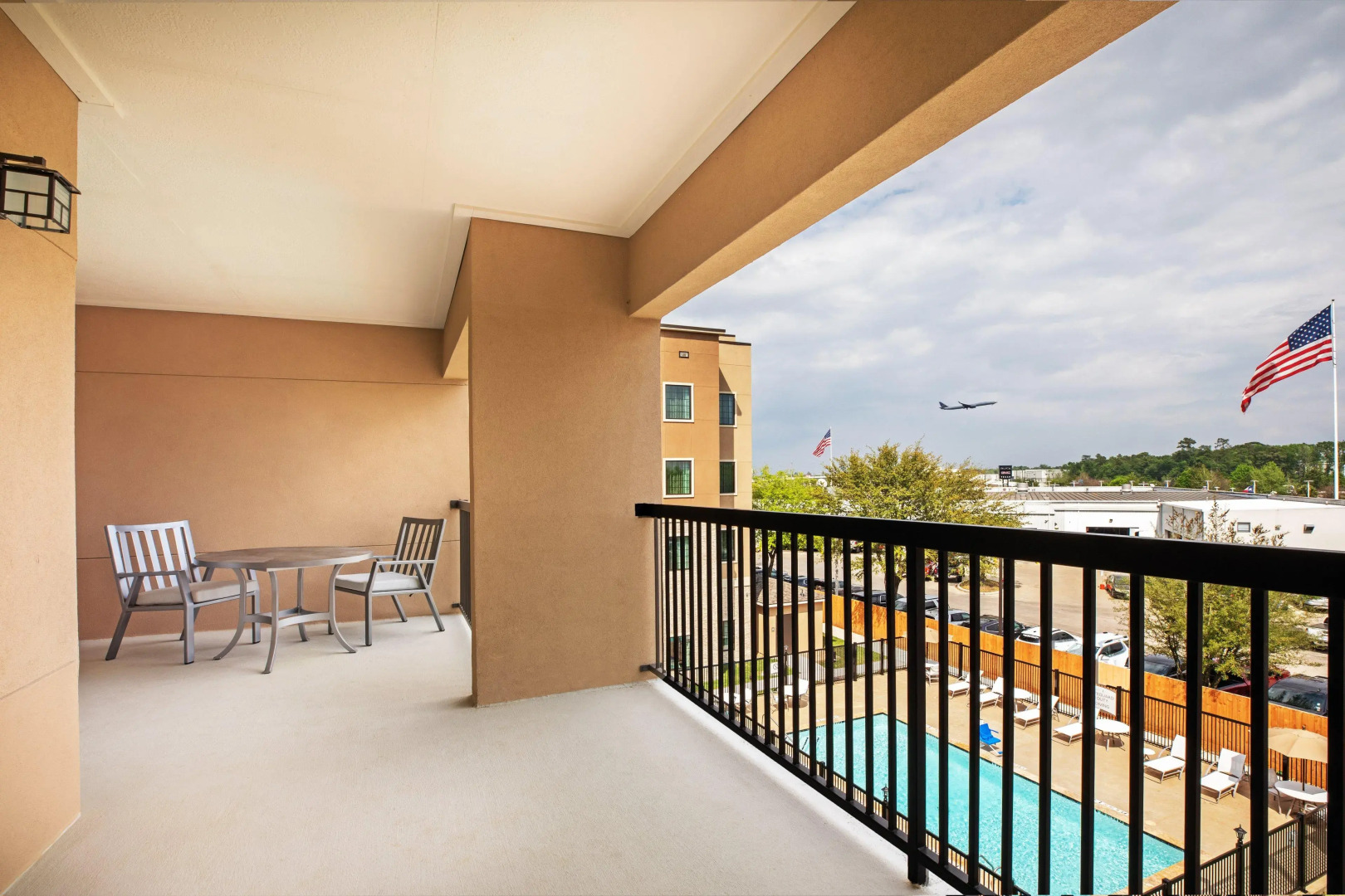 Staybridge Suites IAH Airport East by IHG