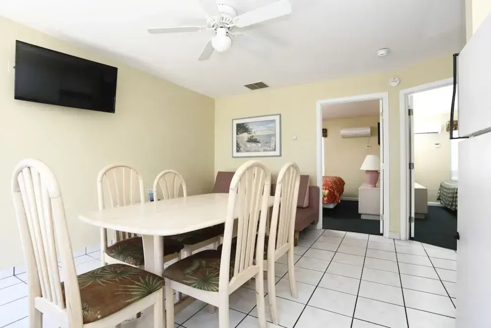 Riviera Resorts & Suites