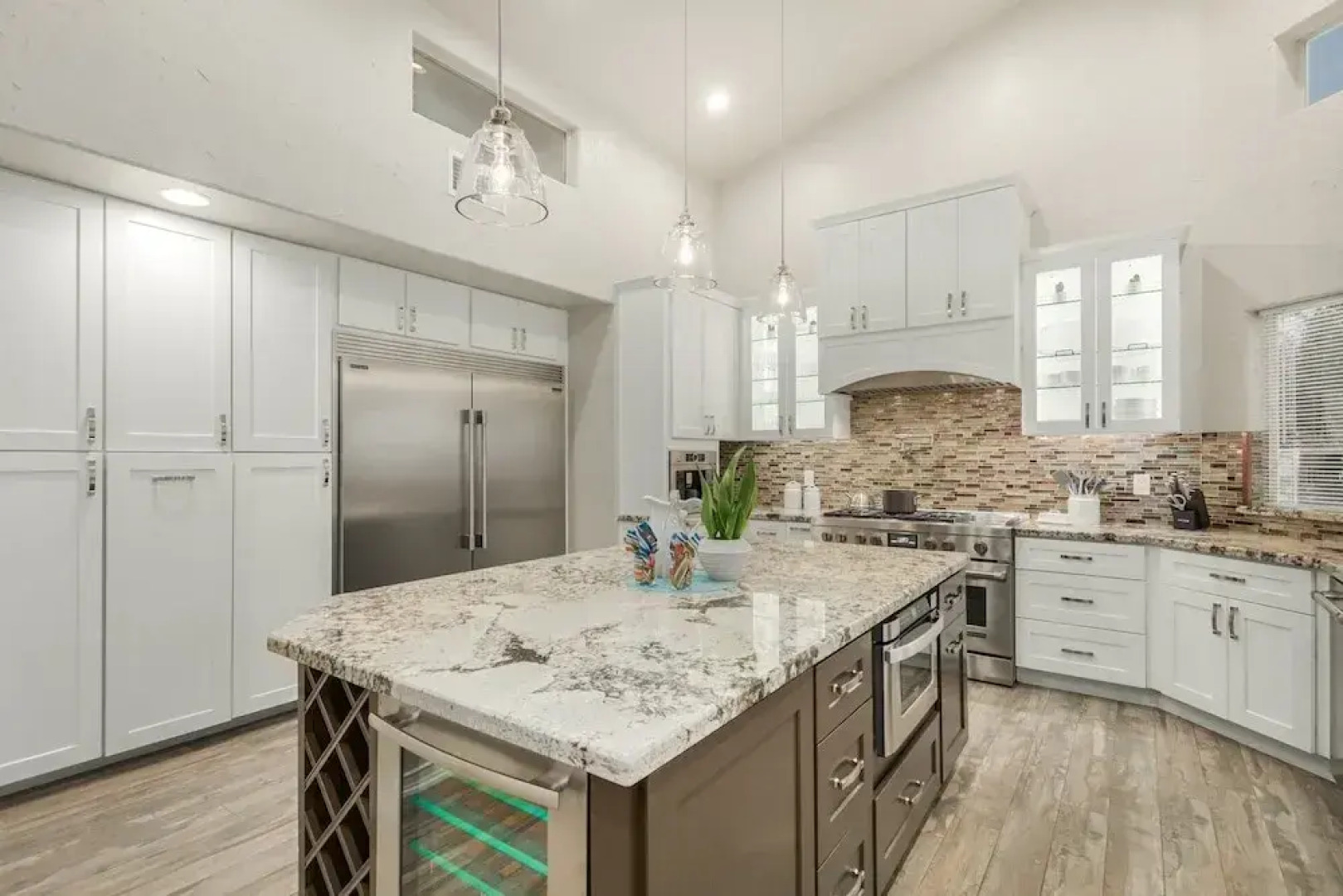 Three Palms Citrus Cove Mesa