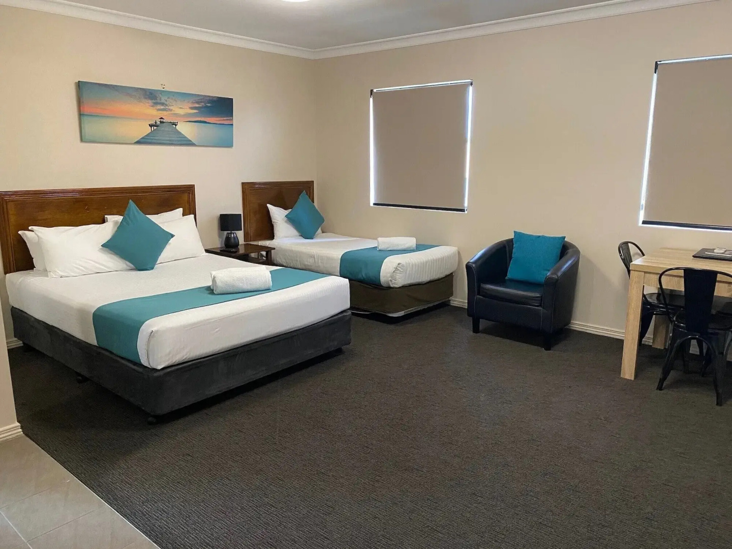 Cityville Apartments & Motel