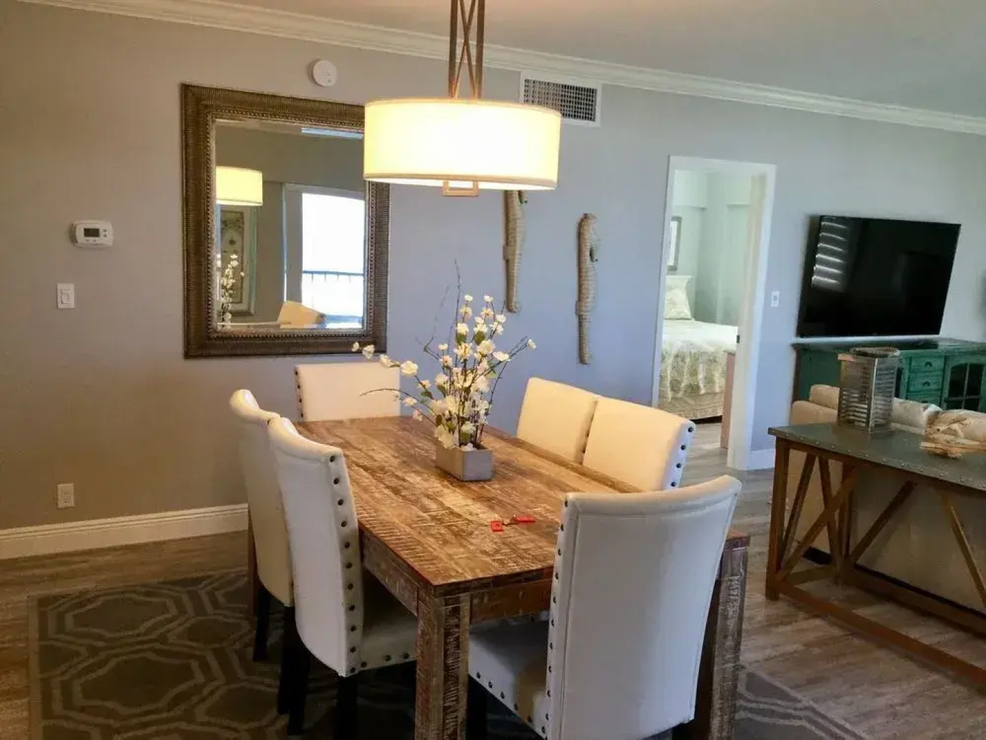 Island House Beach Resort