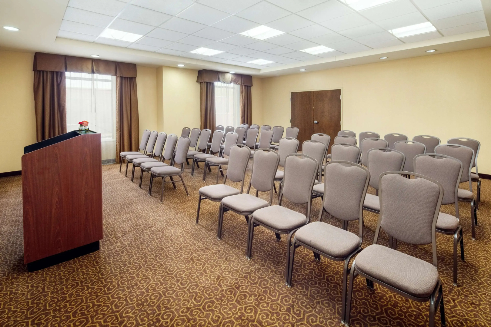 Hampton Inn & Suites Scottsdale at Talking Stick