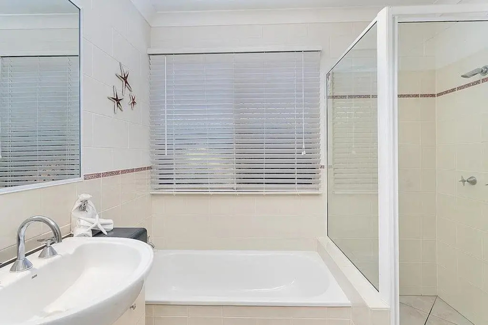 Kewarra Beach Retreat 1