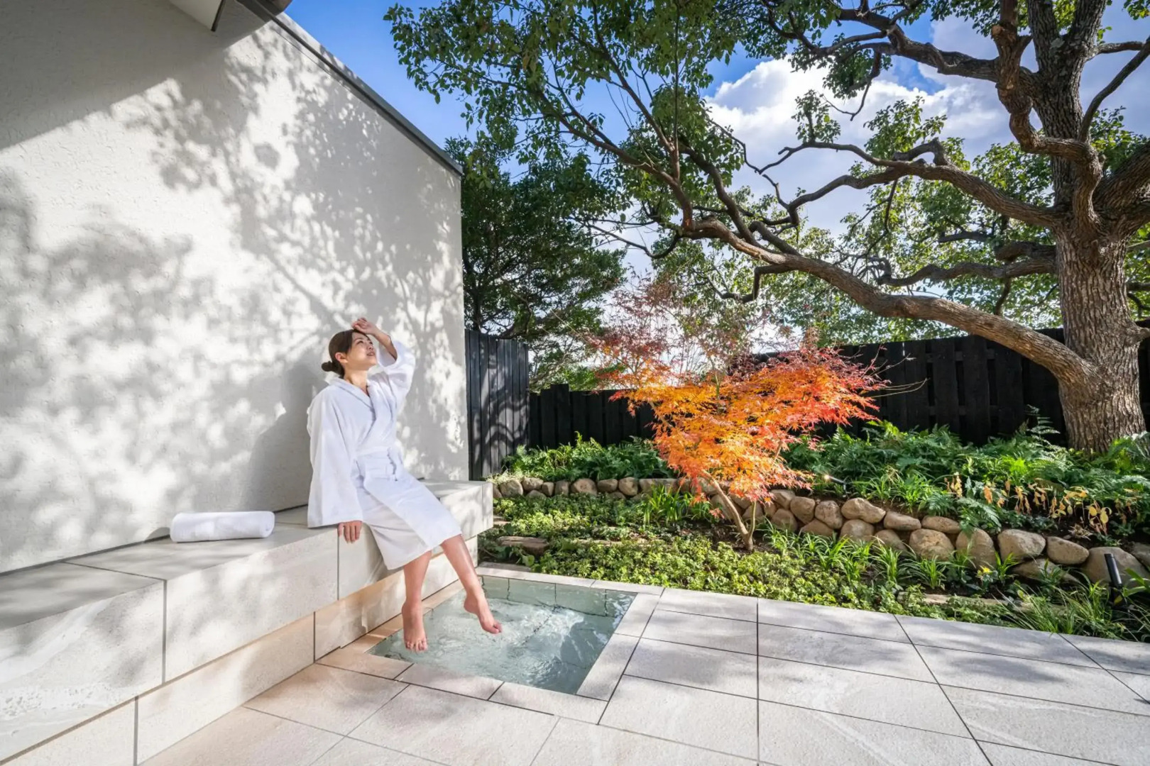 Fontaine Bleau Atami