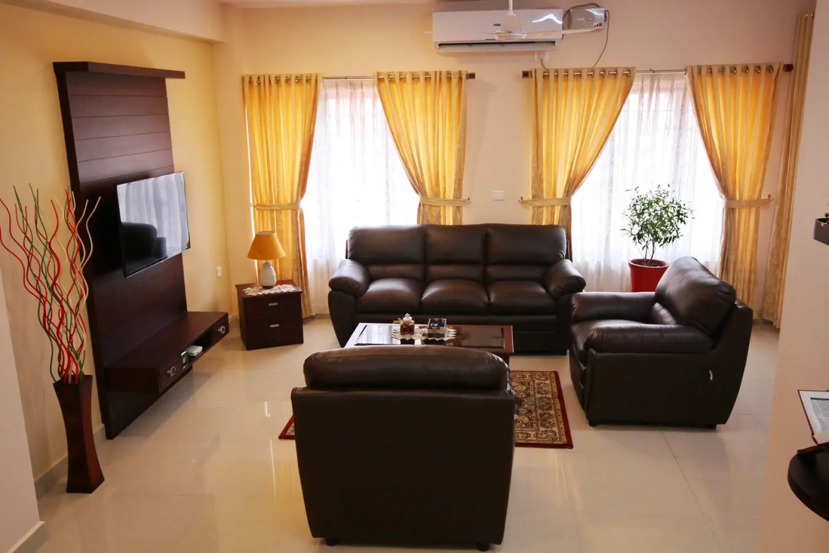Teresa Plaza Luxury Serviced Apartments