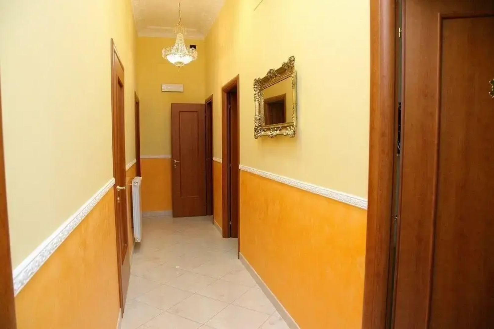 Caroline Suite