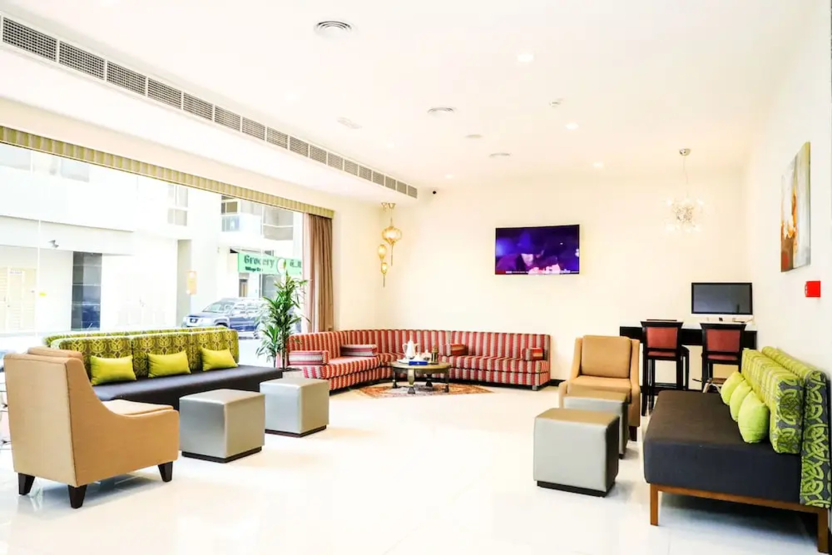 Savoy Crest Hotel Apartments