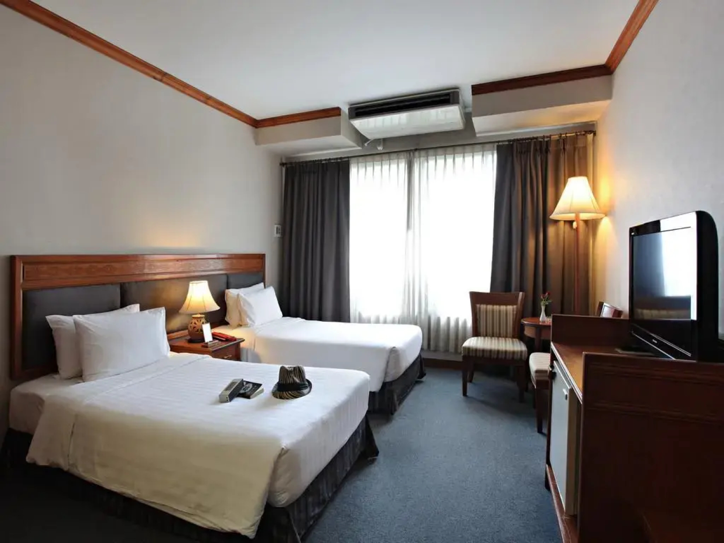 Tohsang Heritage Ubon Hotel