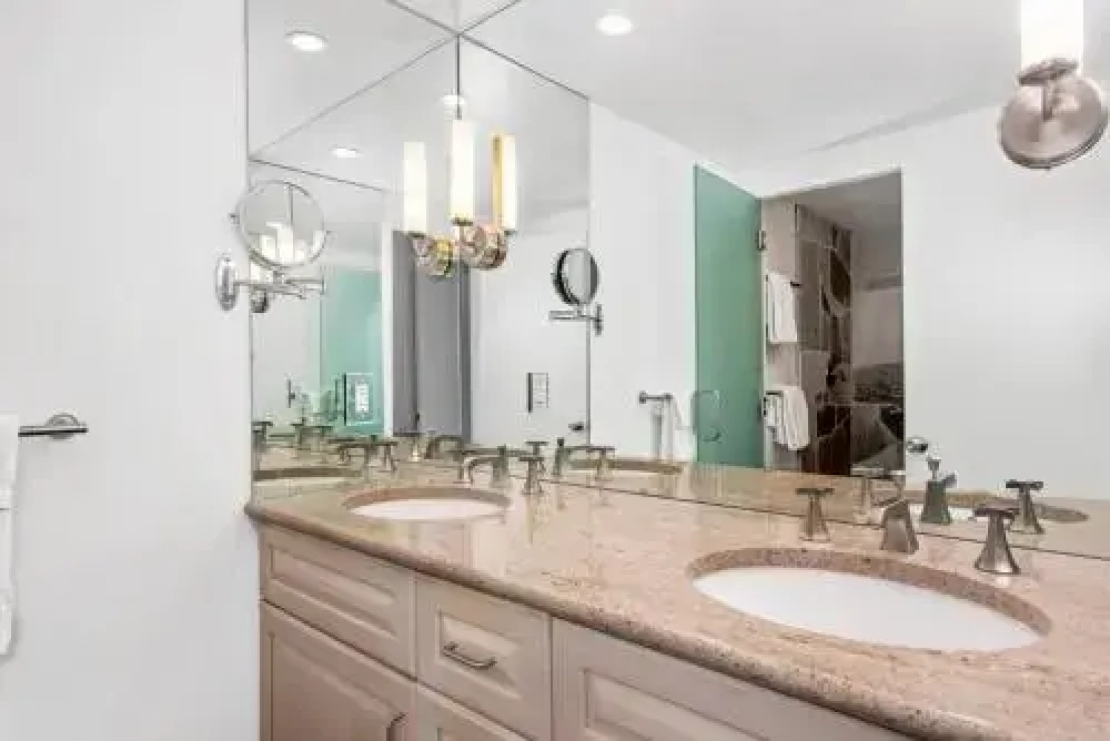 Deluxe Three Bedroom - Aspen Alps 201